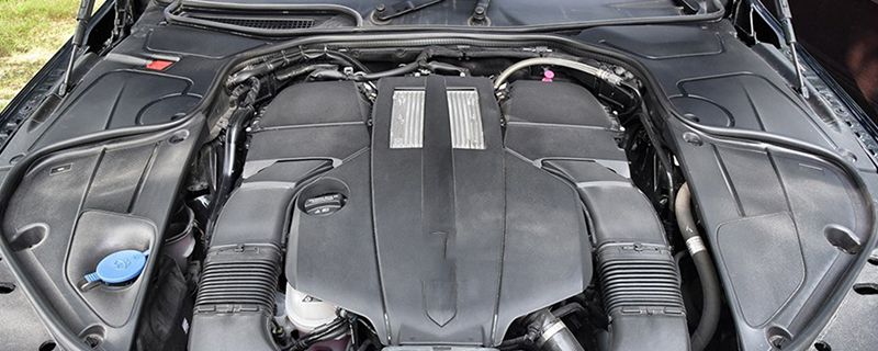 马丁V8 Vantage发动机的制作材料