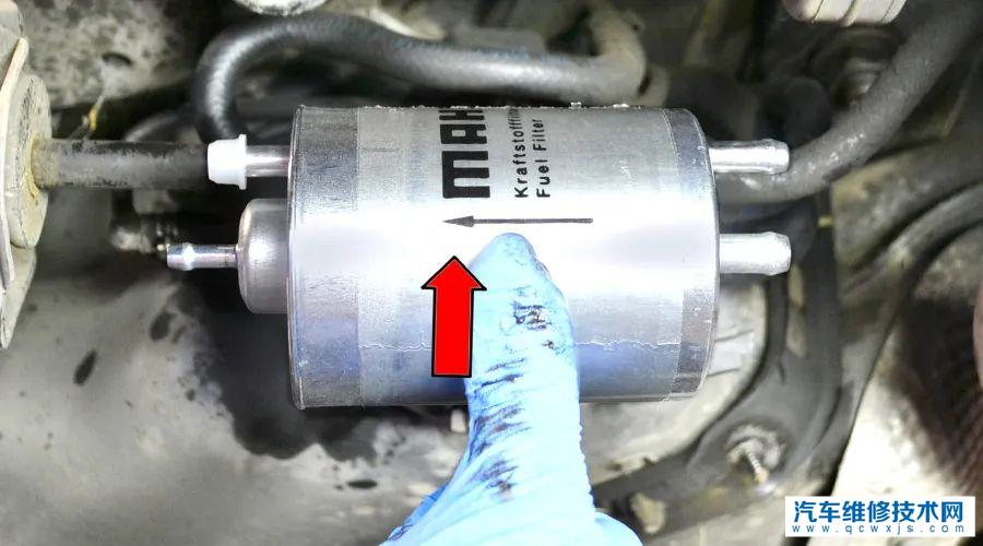 漏汽油、动力弱…燃油滤清器故障表现有哪些